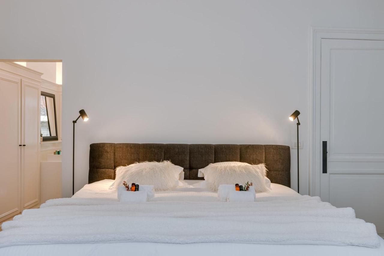 Beautiful Luxurious Mansion With Several Terraces Kortrijk Exteriör bild